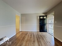 1811 5th St NW, Unit 2 in Center Point, AL - Building Photo - Building Photo