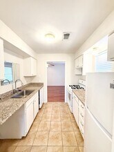 1911 Bradshaw St in Houston, TX - Building Photo - Building Photo