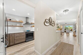 2160 N Hwy A1A in Indialantic, FL - Building Photo - Building Photo