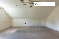 61 Hillside St photo'