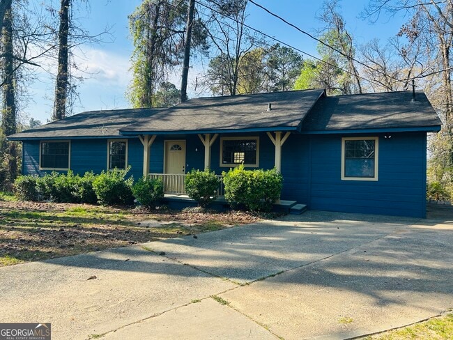 6165 Radford Dr in Riverdale, GA - Building Photo - Building Photo