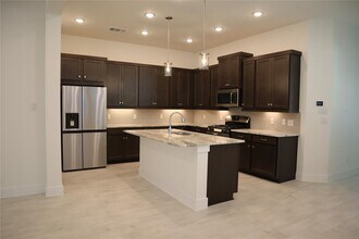 21114 Garden Palm Dr in Cypress, TX - Foto de edificio - Building Photo
