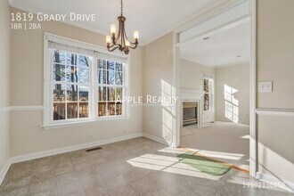 1819 Grady Dr in Durham, NC - Building Photo - Building Photo