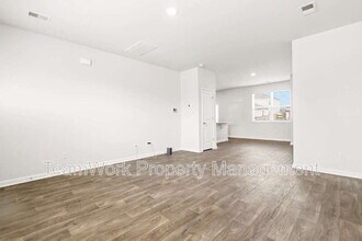 806 Lilyford Ln in Summerville, SC - Building Photo - Building Photo