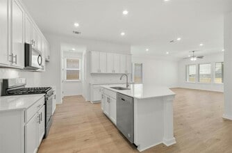 2309 Magnolia Hl Dr in Leander, TX - Building Photo - Building Photo