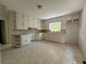 220 Woodside Dr in Wadesboro, NC - Building Photo - Building Photo