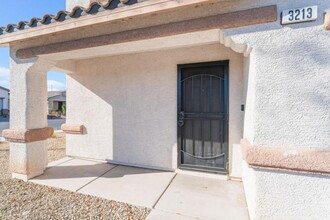 3213 Brautigan Ct in North Las Vegas, NV - Building Photo - Building Photo