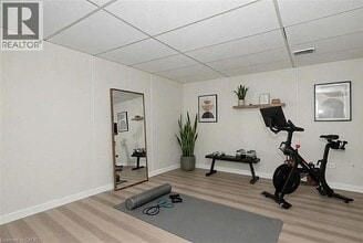 6 Ridley Ave in Welland, ON - Building Photo - Building Photo