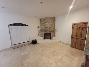 32 E Utah Ave, Unit 205 in Payson, UT - Building Photo - Building Photo