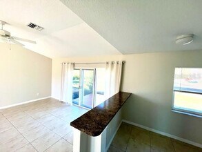 641 Constance Rd in Venice, FL - Building Photo - Building Photo