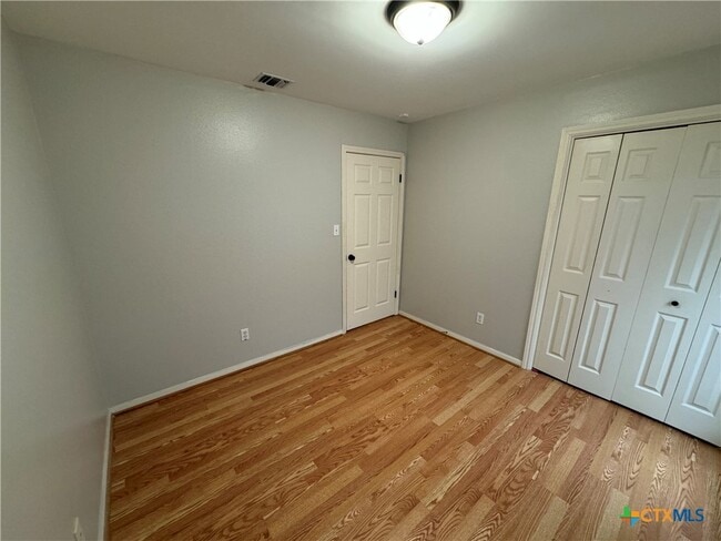 property at 617 Dunbar Dr