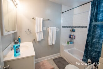 2844 N Whipple St in Chicago, IL - Building Photo - Building Photo
