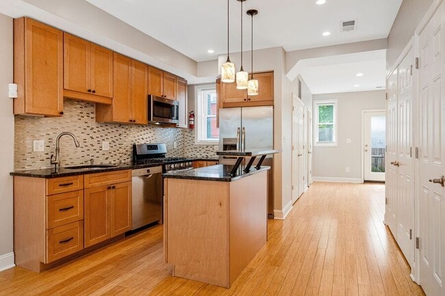property at 1738 Lincoln Rd NE