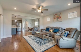 2037 Orangery Dr in Franklin, TN - Foto de edificio - Building Photo