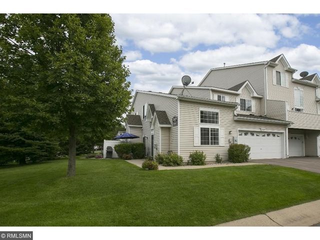 property at 17647 Hackberry Ct