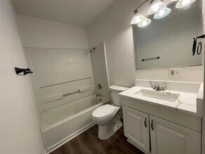 5320 Carver Dr in Fort Worth, TX - Building Photo - Building Photo