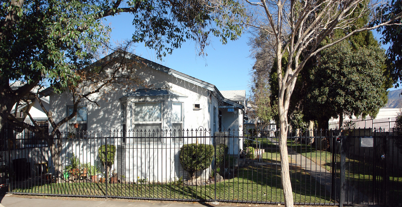 530-538 W 21st St in San Bernardino, CA - Building Photo