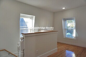 4 Osgood St, Unit #3E in Somerville, MA - Building Photo - Building Photo