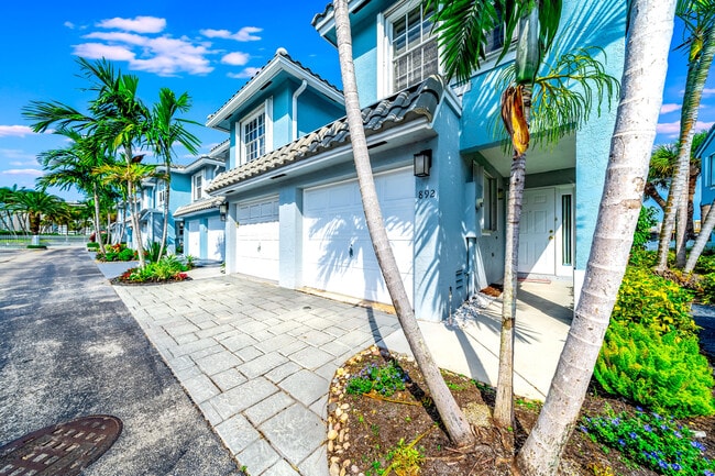892 Jeffery St in Boca Raton, FL - Building Photo - Building Photo