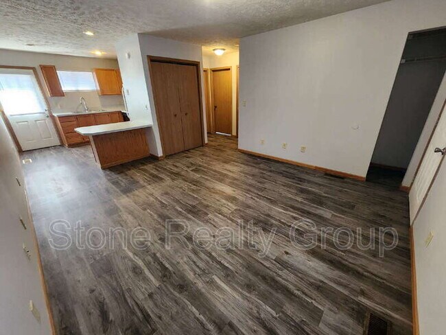 700 S 7th St in Clinton, IN - Building Photo - Building Photo