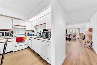 500 SW 130th Terrace in Pembroke Pines, FL - Building Photo - Building Photo