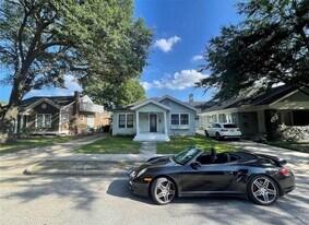 912 W Melwood St in Houston, TX - Building Photo