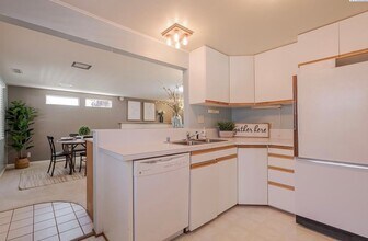2405 Torbett St in Richland, WA - Building Photo - Building Photo