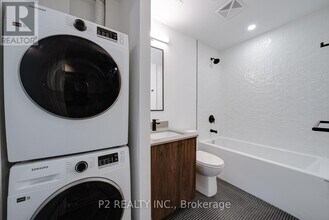 1635 Military Trail in Toronto, ON - Building Photo - Building Photo