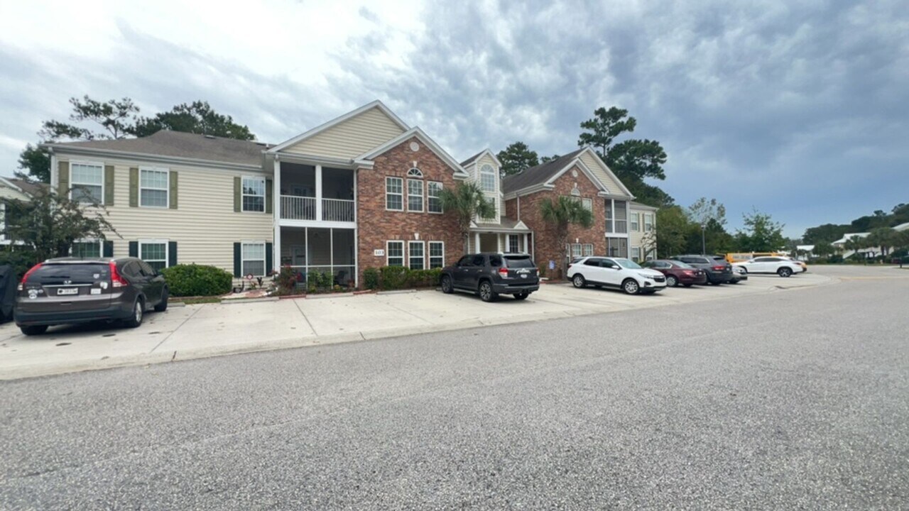 103 Crane Dr in Pawleys Island, SC - Building Photo
