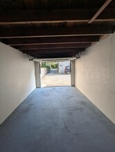 1019 Rockland Ave in Victoria, BC - Building Photo - Building Photo