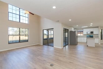 6545 Brentwood Dr., Unit 2-B-1107 in Zephyrhills, FL - Building Photo - Building Photo