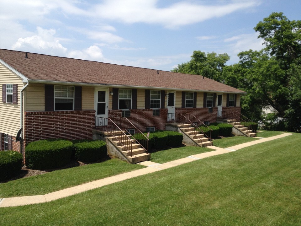 Green Meadows in Dallastown, PA - Foto de edificio