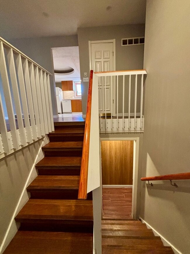 13815 West Cir in Omaha, NE - Building Photo - Building Photo