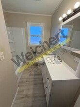 1932 Hillcrest Dr in Paragould, AR - Building Photo - Building Photo