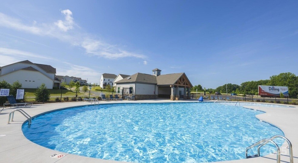 177 Reids Cv Dr in Mooresville, NC - Foto de edificio