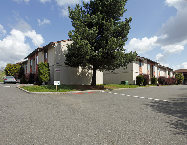 Mountain View Terrace in Vancouver, WA - Building Photo - Building Photo