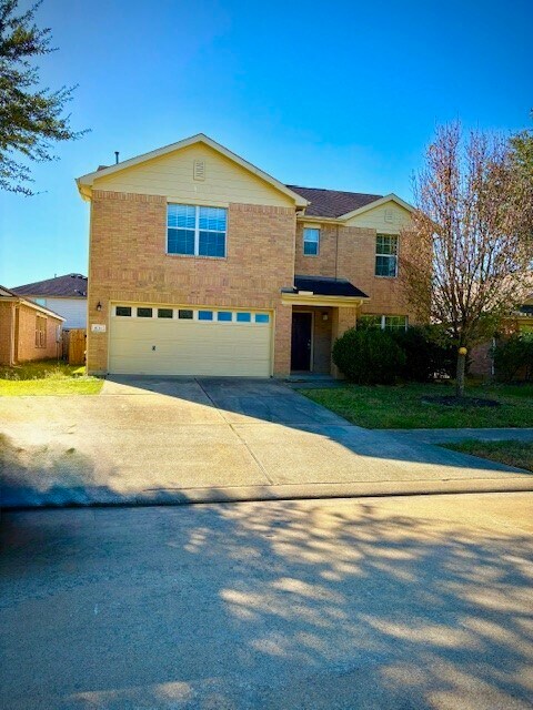 16314 Cole Bridge Ln in Cypress, TX - Building Photo