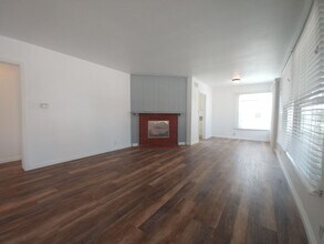 426 St Augustine Ave in Claremont, CA - Building Photo - Building Photo