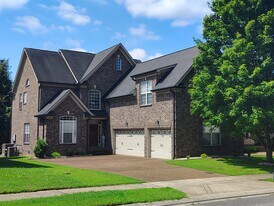 110 Ruland Cir in Hendersonville, TN - Building Photo