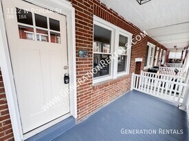 1112 W Poplar St in West York, PA - Building Photo