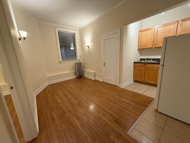 4647 N Paulina St, Unit 4641-102 in Chicago, IL - Building Photo - Building Photo