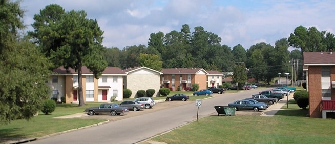 Hudson Apartments in El Dorado, AR - Building Photo
