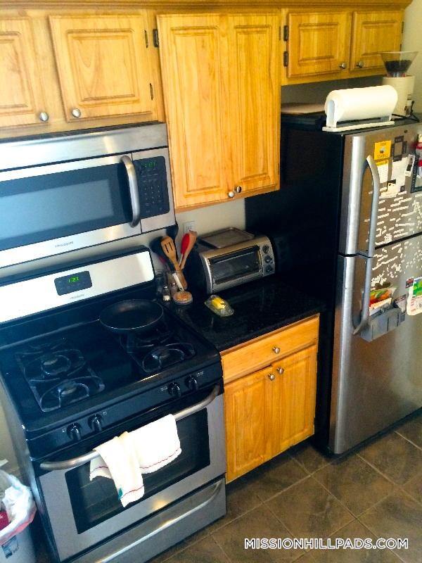 1451 Tremont St in Boston, MA - Building Photo - Building Photo