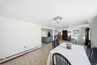 4 Old Rd in Cuddebackville, NY - Building Photo - Building Photo