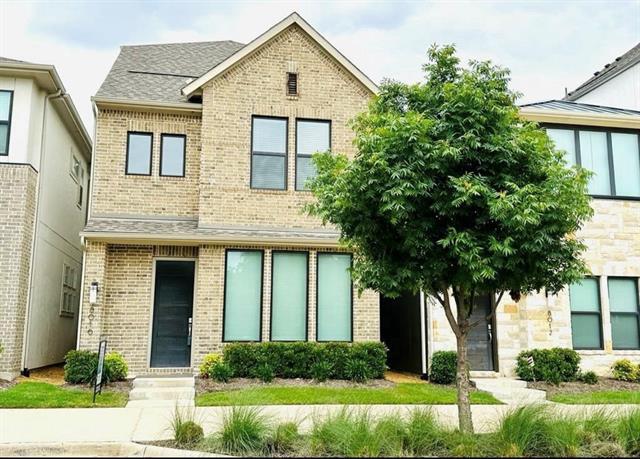 8016 Ingram Dr in Plano, TX - Foto de edificio - Building Photo