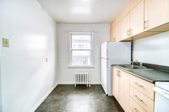 1112-1112 Tower Rd in Halifax, NS - Building Photo - Building Photo