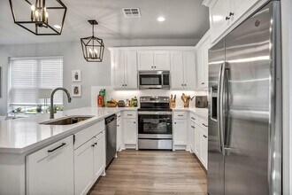 2318 S 4th St in Waco, TX - Building Photo - Building Photo