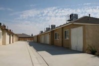 West Day Ranch - Group 1 - Orchid Dr in Bakersfield, CA - Foto de edificio - Building Photo