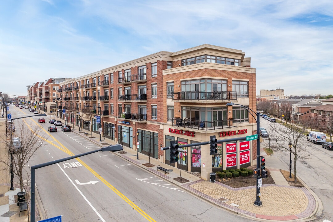 Uptown Condos in Park Ridge, IL - Foto de edificio
