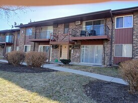 247 N Neltnor Blvd in West Chicago, IL - Building Photo